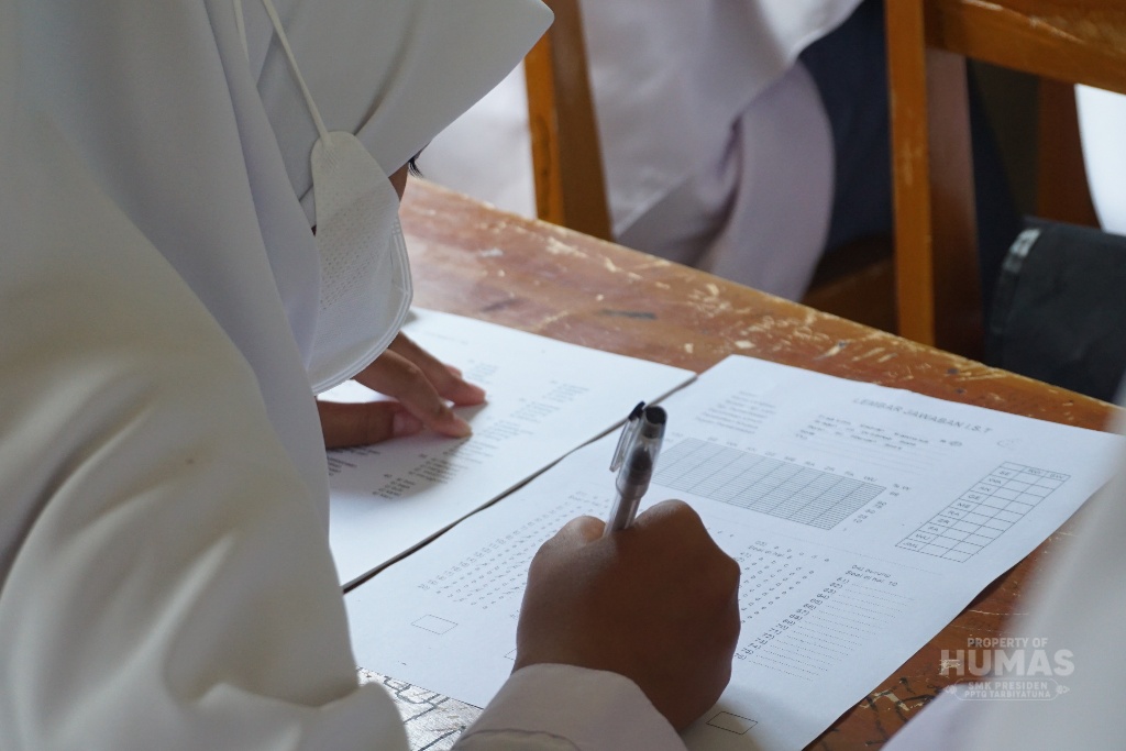 MENCARI POTENSI DIRI LEWAT TES PSIKOTES