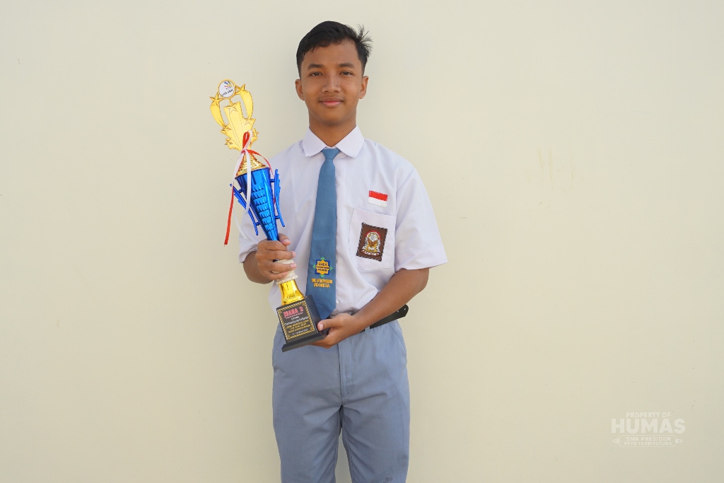JUARA 2 IT SOFTWARE DALAM RANGKA LKS 2023