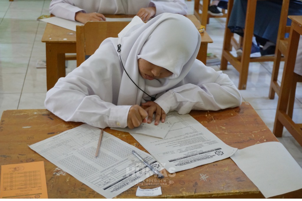 SMK PRESIDEN LAKSANAKAN PENILAIAN AKHIR TAHUN 20222023