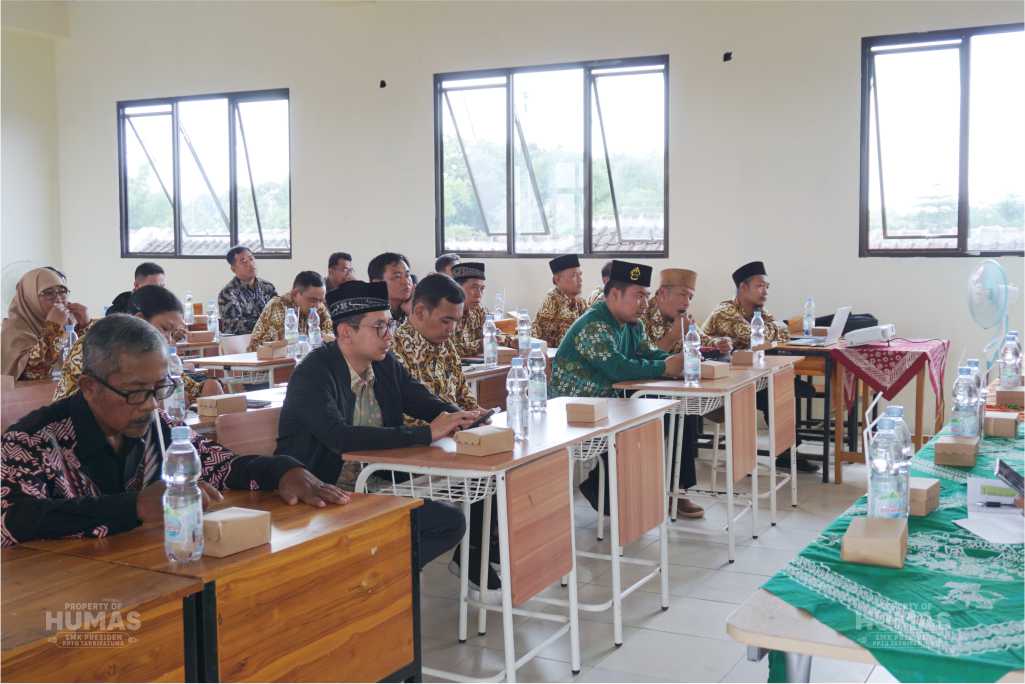 Forum Komunikasi Kepala Sekolah (FKKS)
